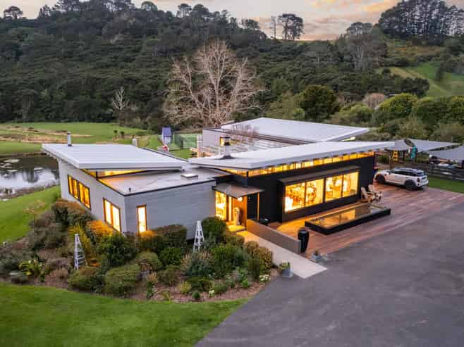 47 Hardens Lane, Paremoremo