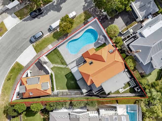 13 Entrican Avenue, Remuera