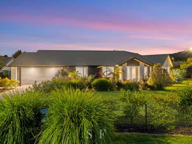 2 Lamont Place, WAIKANAE