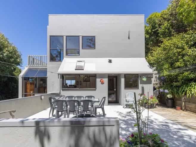 21 Gordon Road, Plimmerton