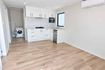 8a  Barbados Dr, Unsworth Heights
