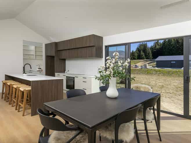 32 Stonehenge Road, Wanaka