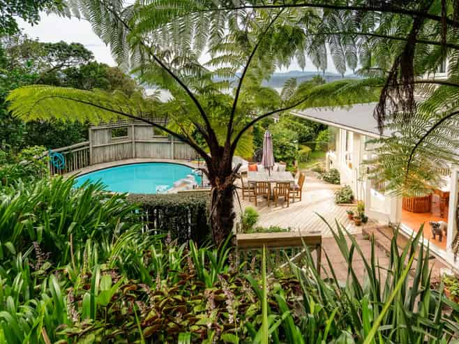 46 Fortification Road, Karaka Bays