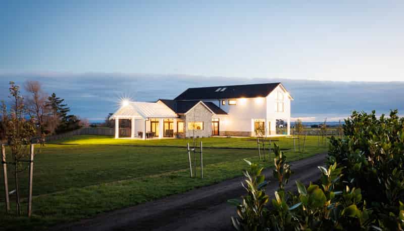 18 Heatherlie Road, Colyton