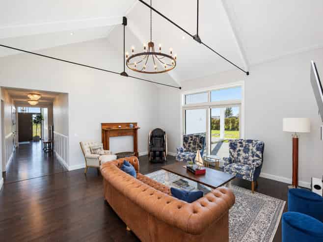 18 Heatherlie Road, Colyton