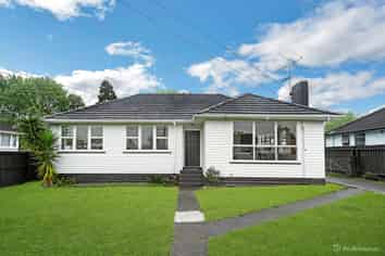 64 Hamill Road, Otara