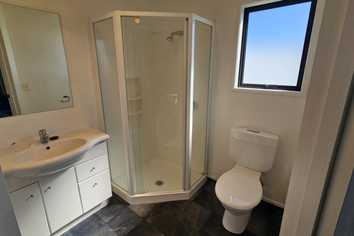 18/22 Mt Edgcumbe Street, Othello House, New Plymouth