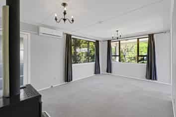 1609 East Road, Douglas