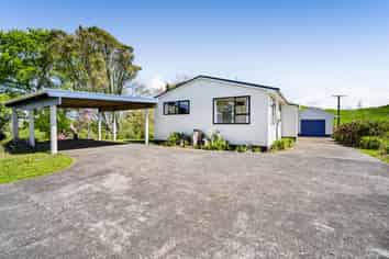1609 East Road, Douglas