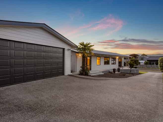 402 Waterways Parade, Pauanui
