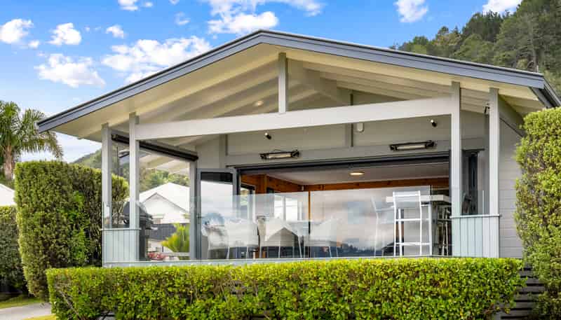 402 Waterways Parade, Pauanui