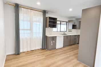 8 Barbados Dr, Unsworth Heights
