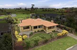 15 Hendersons Line, Marton