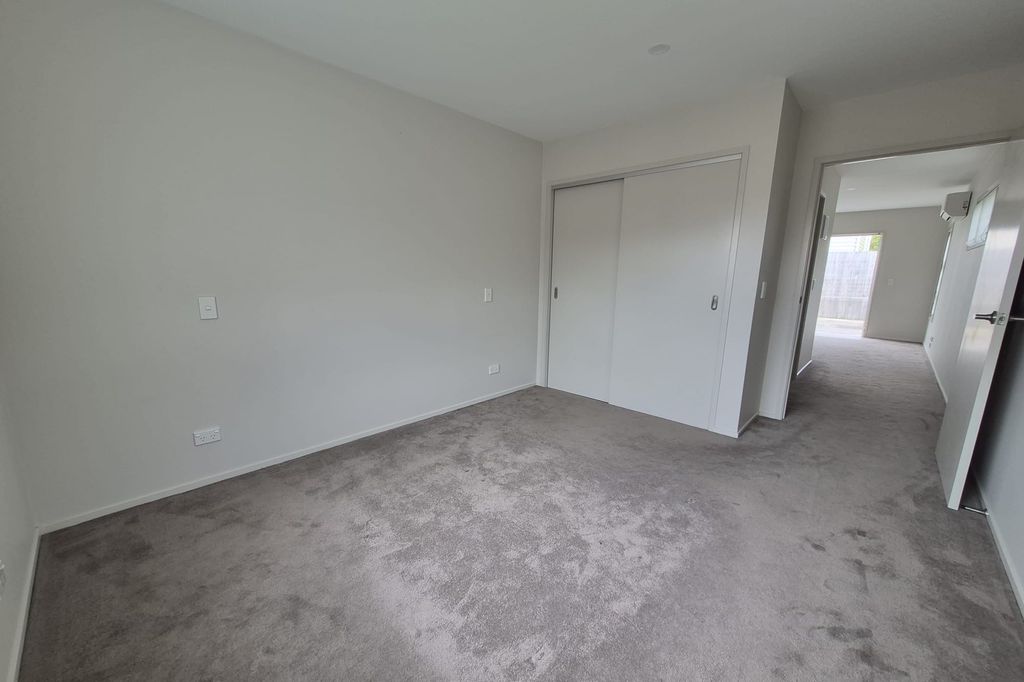 1 Bedroom Unit, Beachlands 5