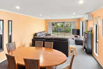 17b Ksenia Drive, Flat Bush