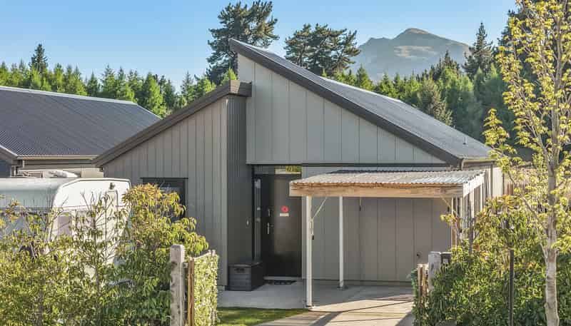 12 Malvern Road, Wanaka