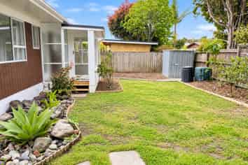 2/24 Walton Street, Red Beach