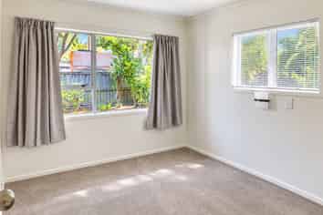 2/24 Walton Street, Red Beach