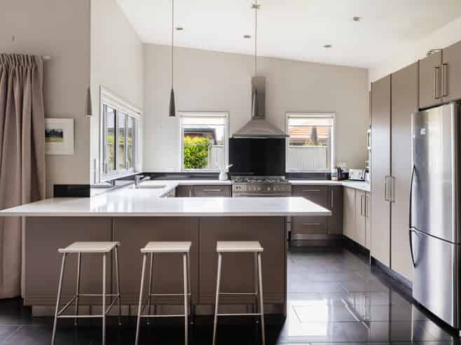4 Roger Street, Lytton West