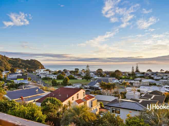 16 Mayor View Terrace, Waihi Beach