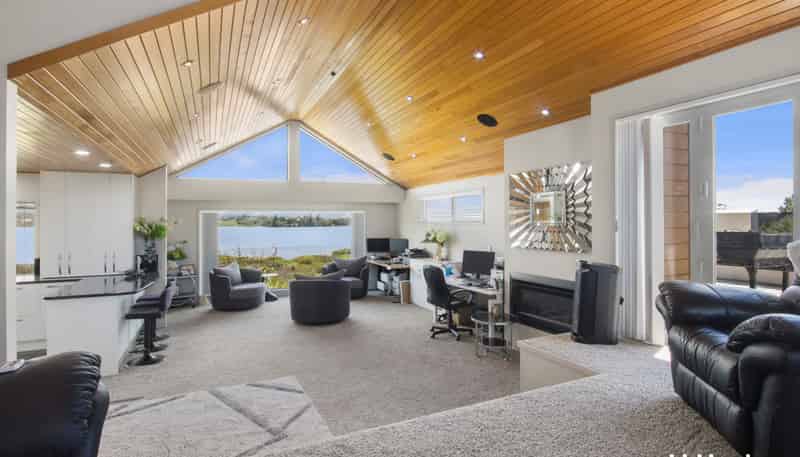 19 Pio Road, Waihi Beach