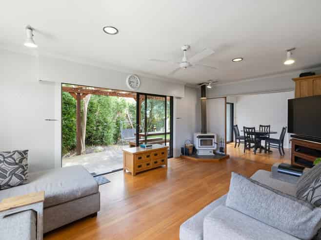 33 Chesterman Road, Riverlea