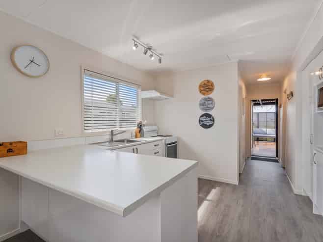 3A Sarah Ave, Whitianga