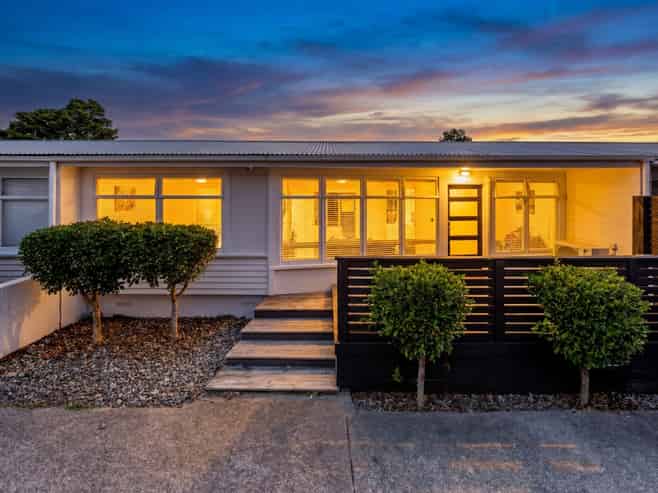 2/113 Maich Road, Manurewa