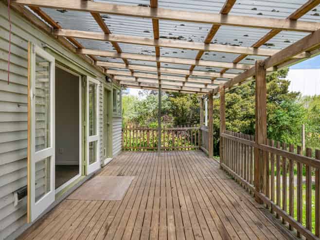 14 Blue Gum Avenue, Silverdale