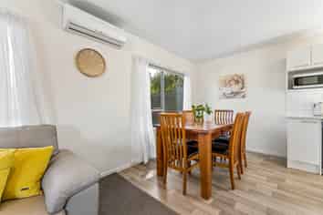 42 Trias Road, Totara Vale