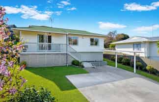 42 Trias Road, Totara Vale