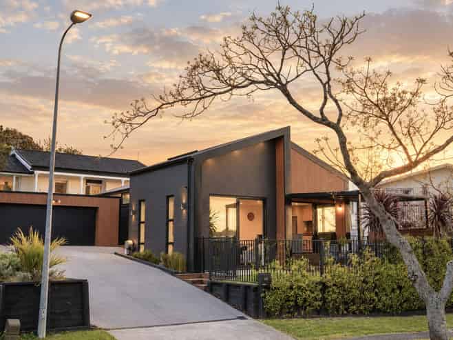 40 Challinor Street, Pukete