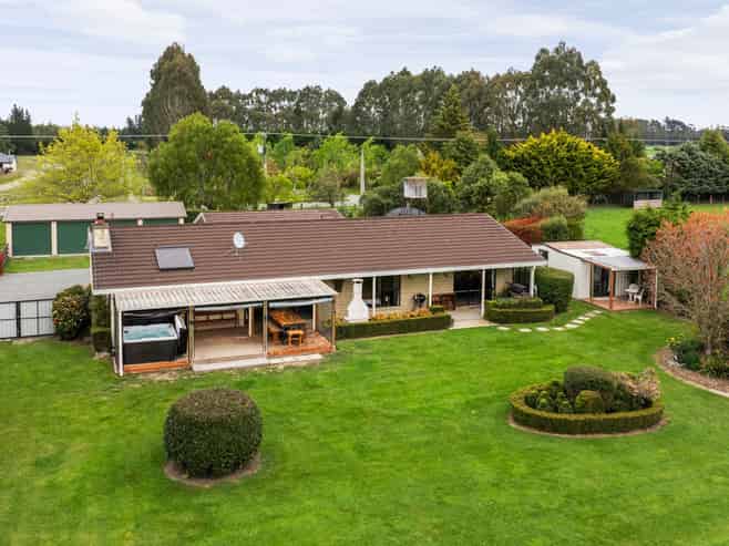 1490 North Eyre Road, West Eyreton
