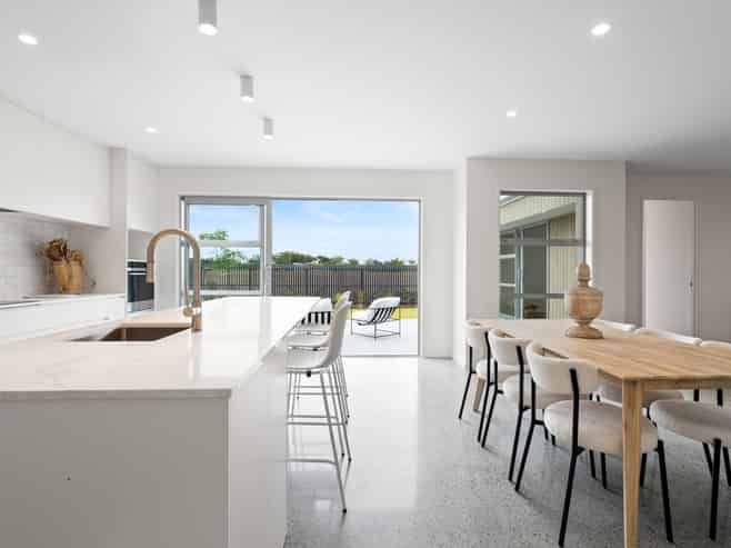 77 Theodore Drive, Ruakaka