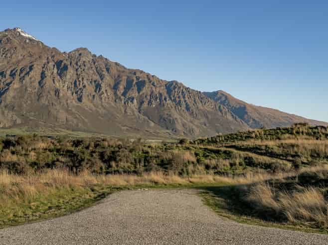 4 Tableland Drive, Jacks Point