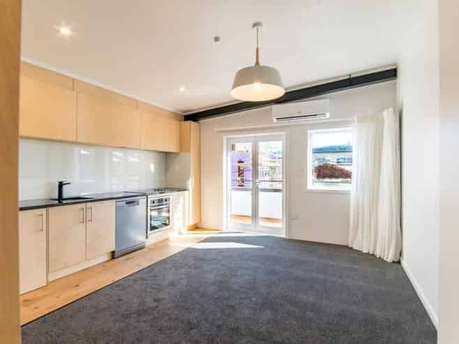 B/44 Nelson Street, Petone