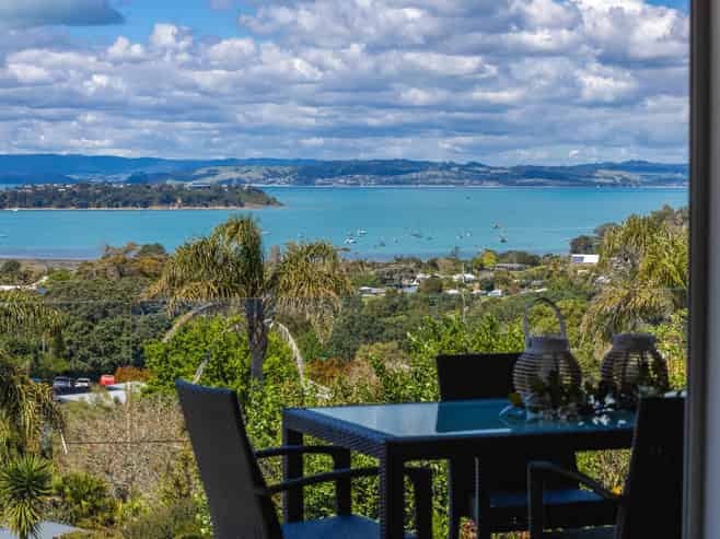 5 Tiri Road, Oneroa
