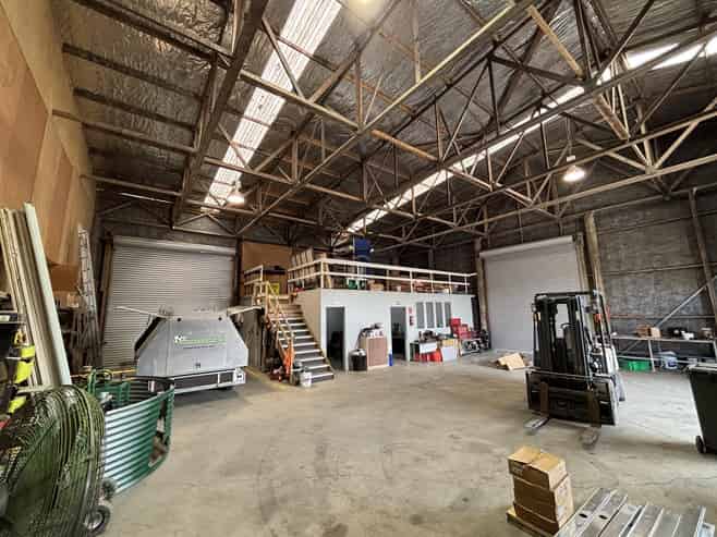 Functional Hamilton Lake Warehouse + Yard