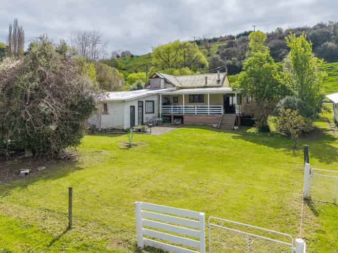9 and 11 Mangaone Valley Road, Taihape