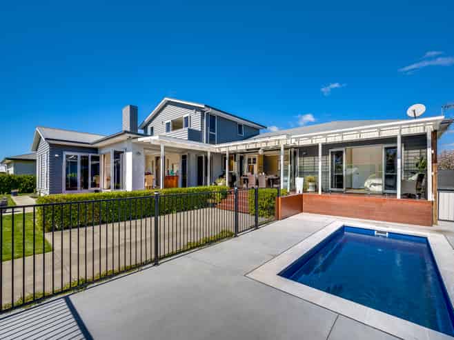 159 Brookvale Road, Havelock North