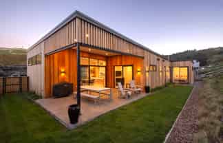 34 Emeline Chapman Drive, Cracroft