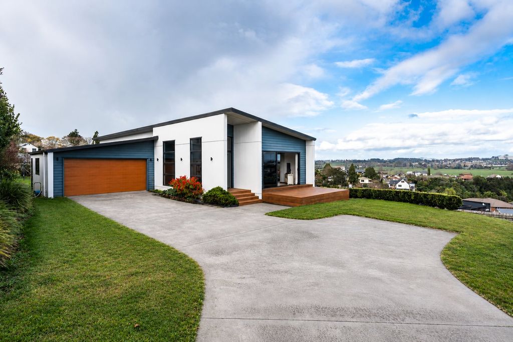 Quick! Before Someone Else Buys the Best View 1