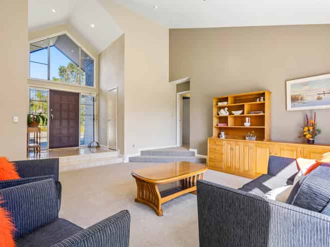 664 Redoubt Road, Flat Bush