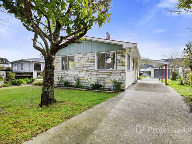 63 Hillside Drive, Maoribank