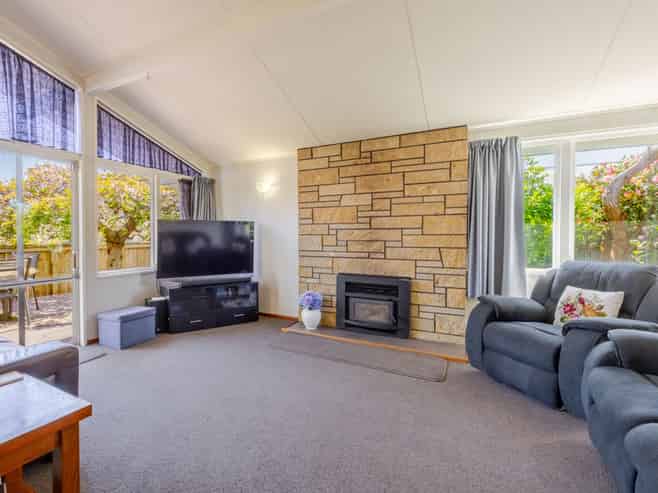 12 Norwich Crescent, Tamatea