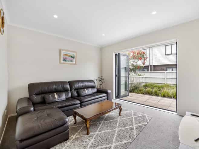 28 Komanawa Lane, Mount Wellington