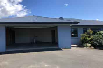 337 Homestead Road, Weston