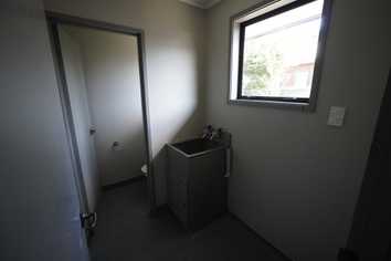 Manawatu / Whanganui - Address withheld