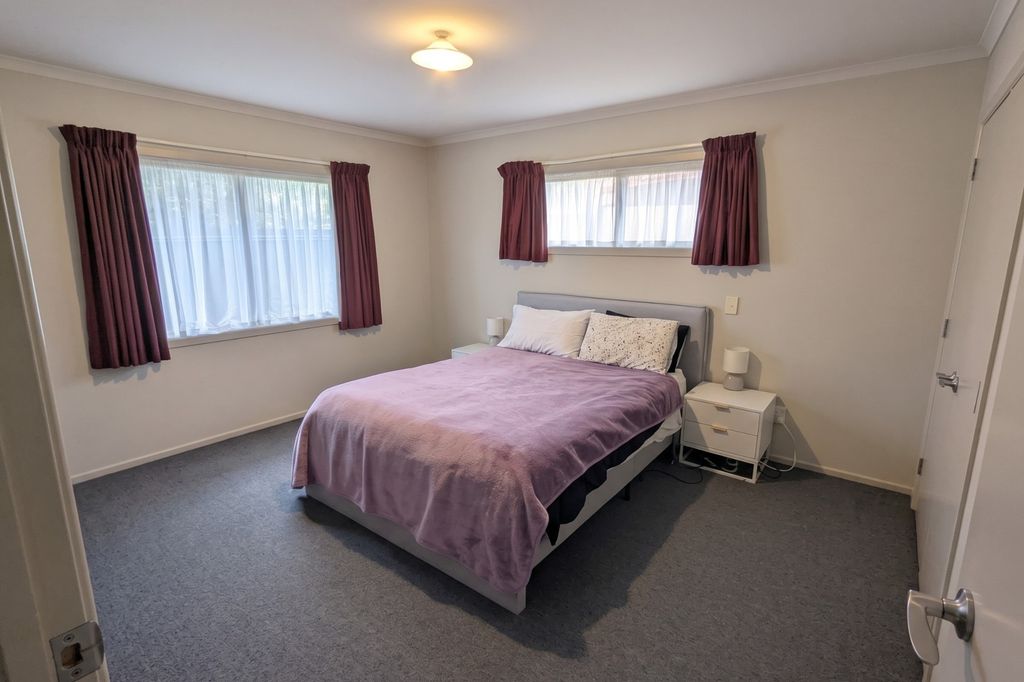 44D Hokio Beach Road, Levin 4