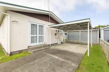 19 Blenheim Place, Feilding